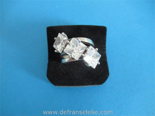 een vintage Hollands zilveren kristal dames ring 