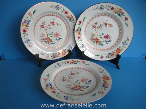 a set of three Chinese famille rose porcelain dishes